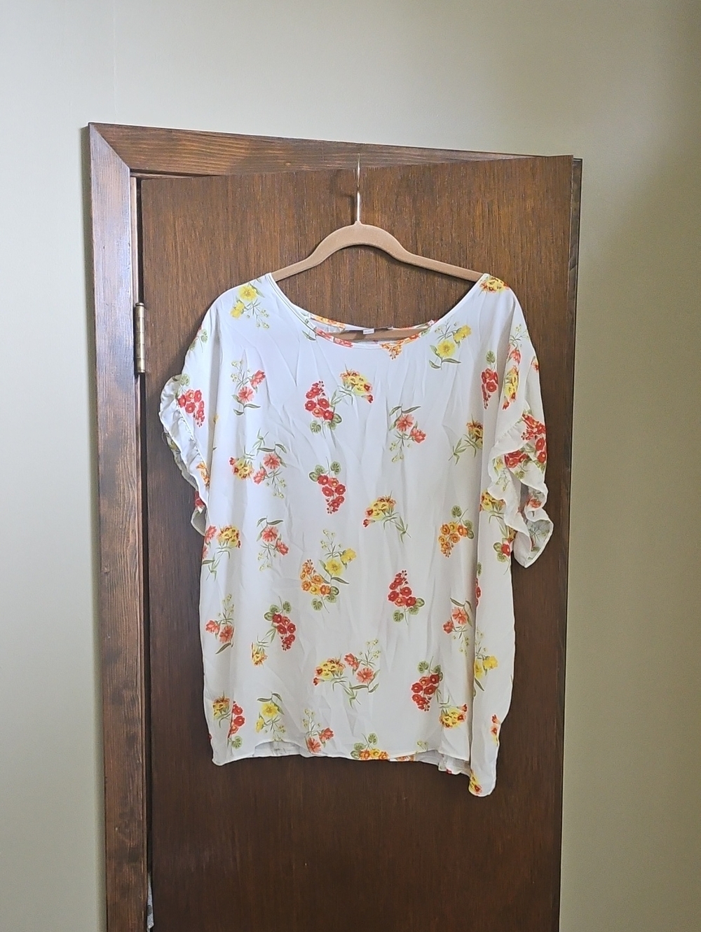 LOFT White Floral Short-Sleeve Blouse with Red and Yellow Blooms